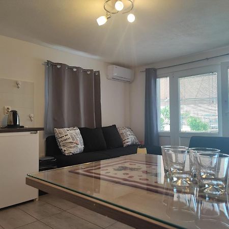 Apartman Luka Appartement Vodice Buitenkant foto