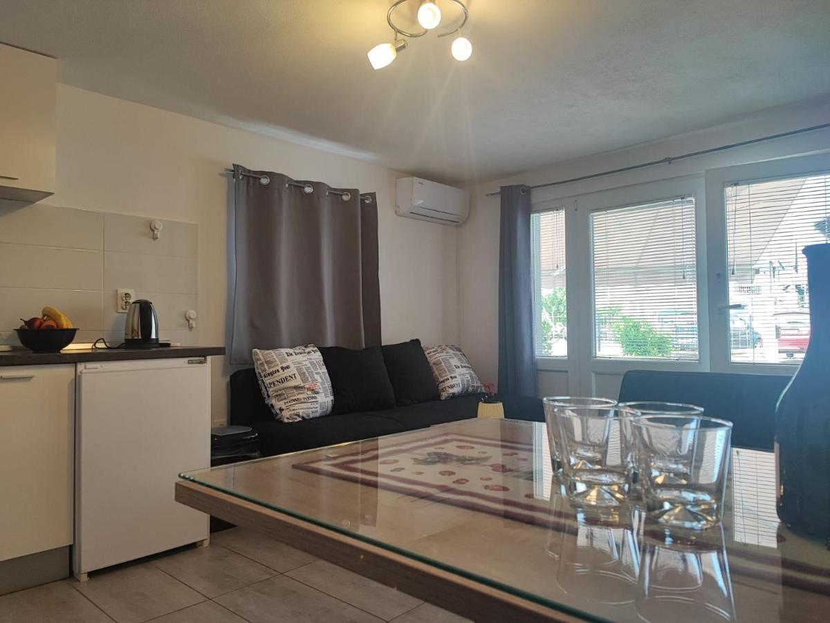 Apartman Luka Appartement Vodice Buitenkant foto