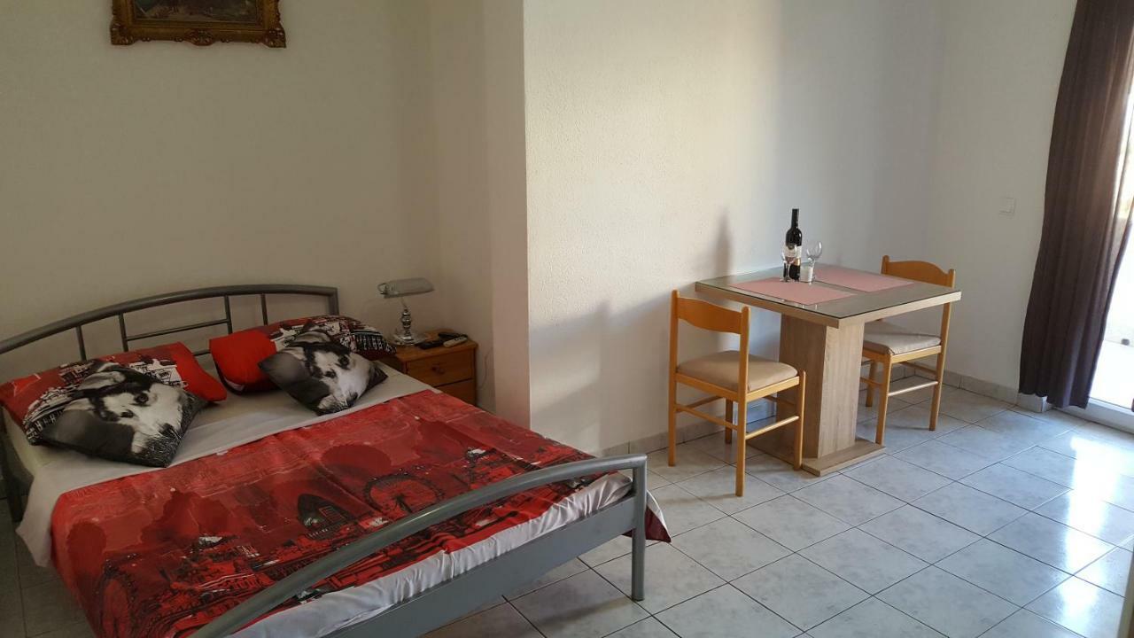 Apartman Luka Appartement Vodice Buitenkant foto