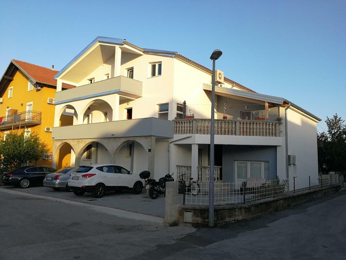 Apartman Luka Appartement Vodice Buitenkant foto
